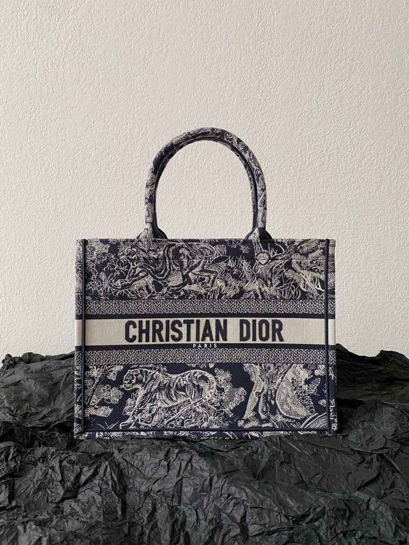 Dior Shopping Bags